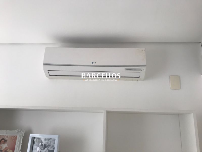 Sala com 1 banheiro e 49m² à venda no bairro Centro, Porto Alegre