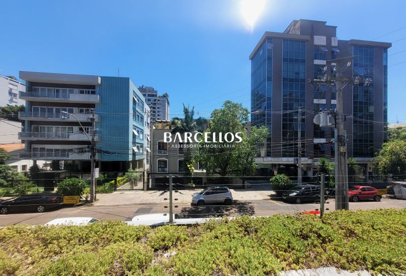 Sala com 16 banheiros e 1396m² à venda no bairro Moinhos de Vento, Porto Alegre