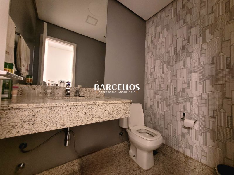 Sala com 16 banheiros e 1396m² à venda no bairro Moinhos de Vento, Porto Alegre