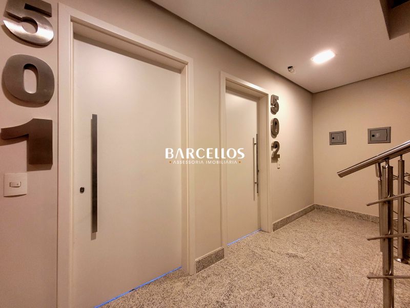 Sala com 16 banheiros e 1396m² à venda no bairro Moinhos de Vento, Porto Alegre