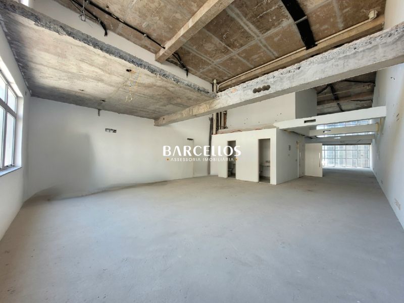 Sala com 16 banheiros e 1396m² à venda no bairro Moinhos de Vento, Porto Alegre