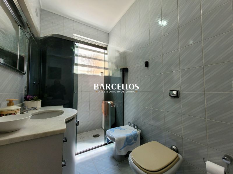 Apto com 3 quartos, 4 banheiros e 170m² à venda no bairro Centro, Porto Alegre