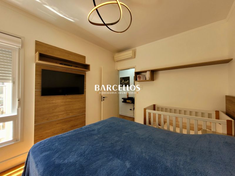 Apto com 3 quartos, 4 banheiros e 170m² à venda no bairro Centro, Porto Alegre
