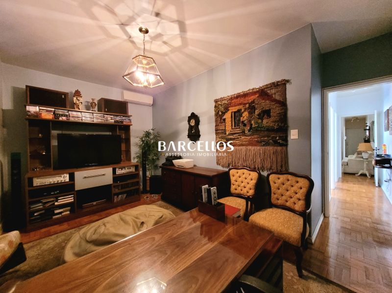 Apto com 3 quartos, 4 banheiros e 170m² à venda no bairro Centro, Porto Alegre