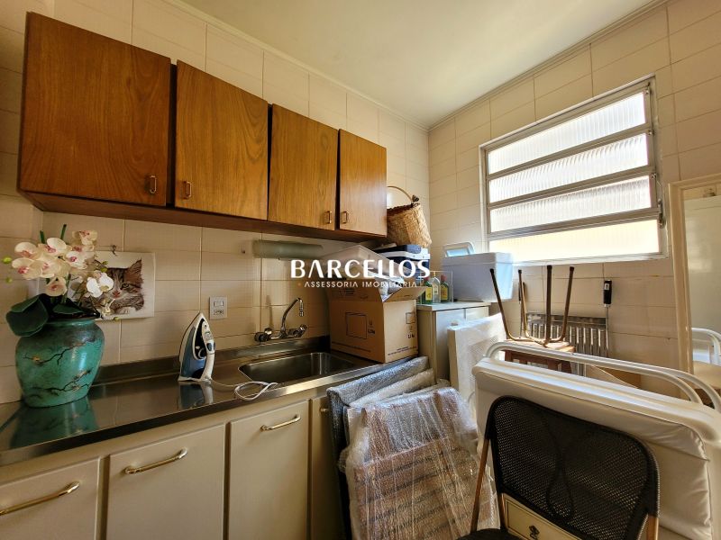 Apto com 3 quartos, 4 banheiros e 170m² à venda no bairro Centro, Porto Alegre