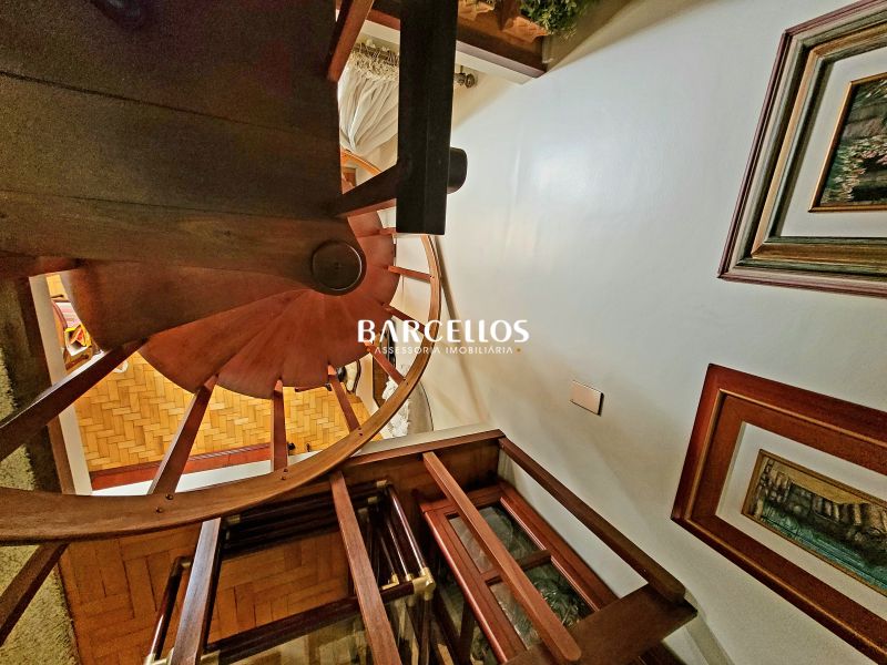 Apto com 3 quartos, 4 banheiros e 170m² à venda no bairro Centro, Porto Alegre