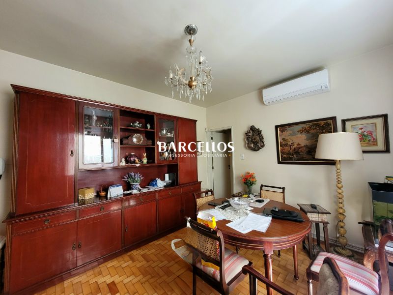 Apto com 3 quartos, 4 banheiros e 170m² à venda no bairro Centro, Porto Alegre