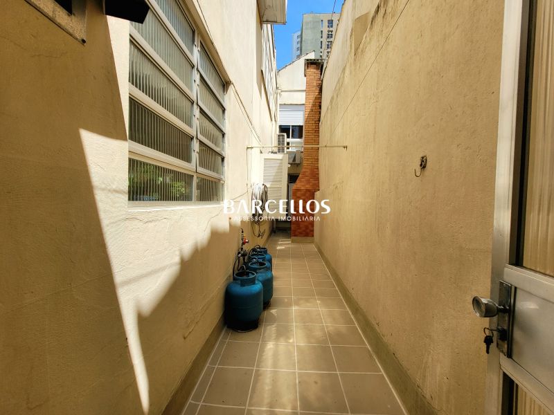 Apto com 3 quartos, 4 banheiros e 170m² à venda no bairro Centro, Porto Alegre