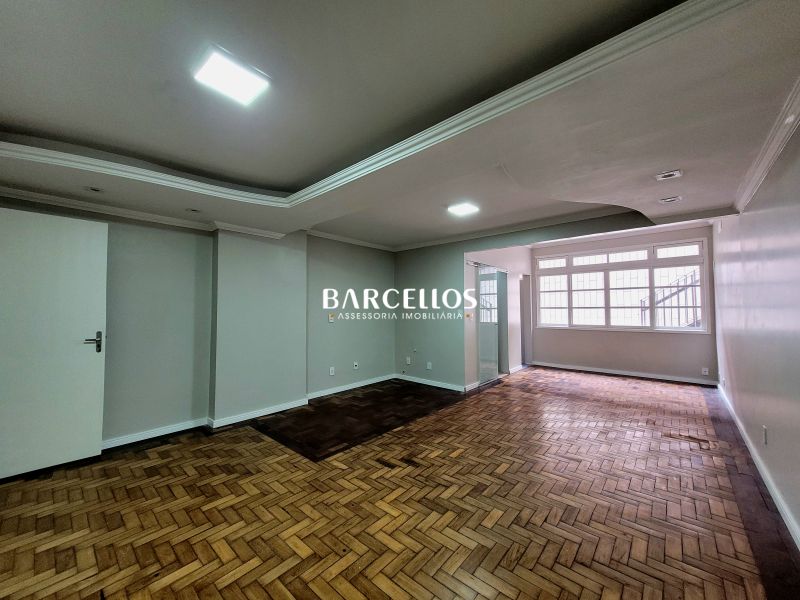 Apto com 1 quarto, 1 banheiro e 36m² à venda no bairro Centro, Porto Alegre