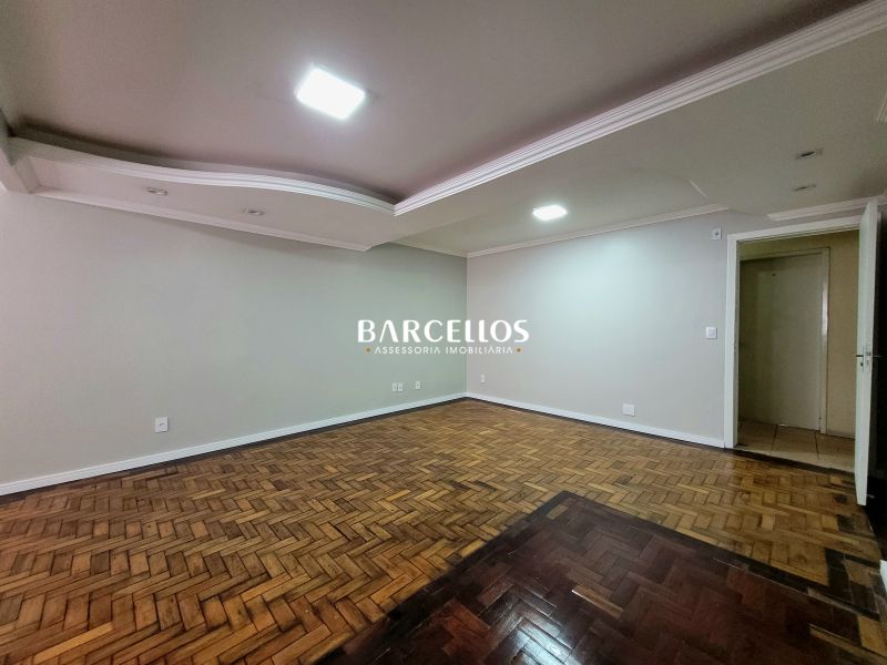 Apto com 1 quarto, 1 banheiro e 36m² à venda no bairro Centro, Porto Alegre