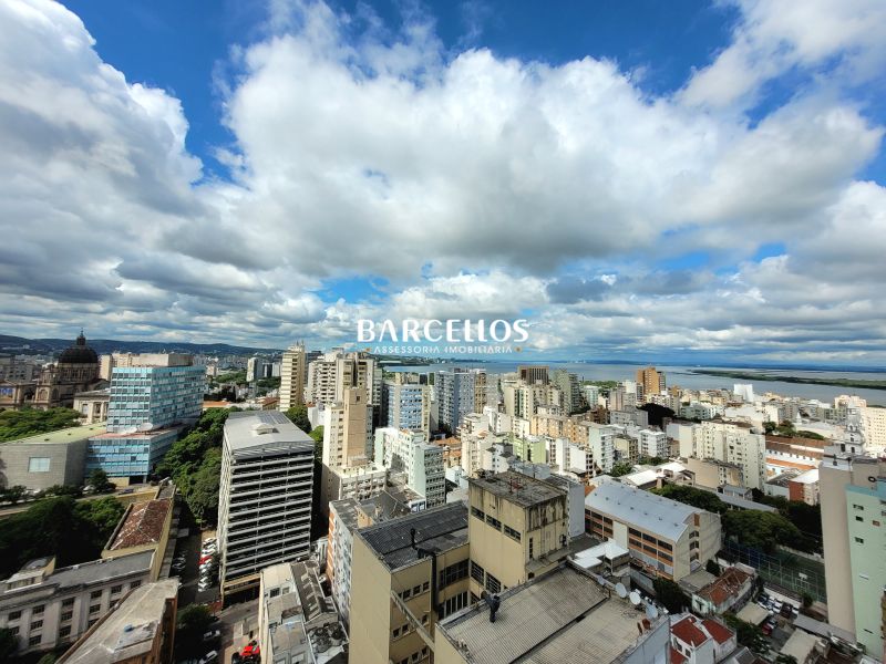 Apto com 1 quarto, 1 banheiro e 36m² à venda no bairro Centro, Porto Alegre