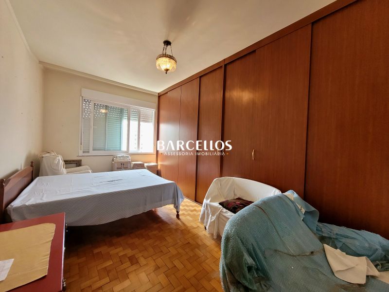 Apto com 4 quartos, 3 banheiros e 207m² à venda no bairro Centro, Porto Alegre