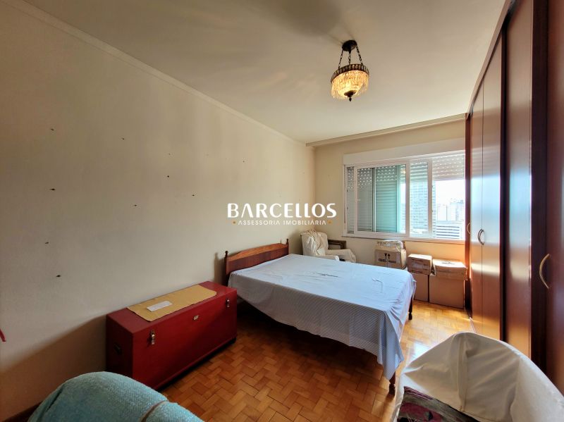 Apto com 4 quartos, 3 banheiros e 207m² à venda no bairro Centro, Porto Alegre