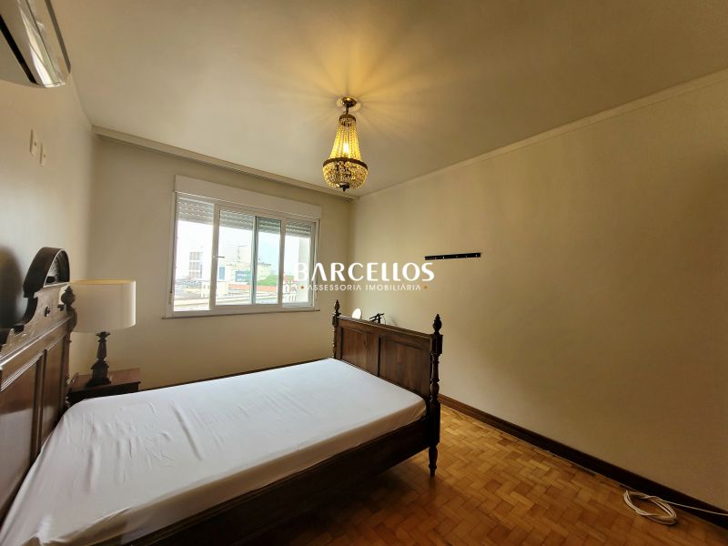 Apto com 4 quartos, 3 banheiros e 207m² à venda no bairro Centro, Porto Alegre