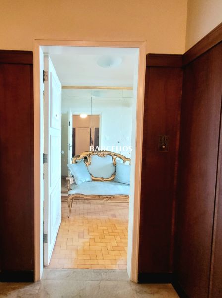 Apto com 4 quartos, 3 banheiros e 207m² à venda no bairro Centro, Porto Alegre