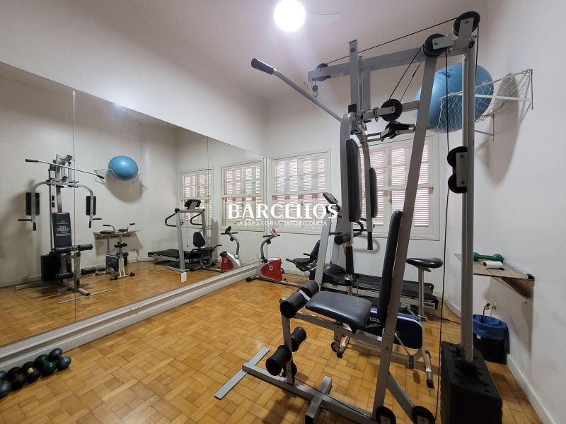 Apto com 4 quartos, 3 banheiros e 207m² à venda no bairro Centro, Porto Alegre