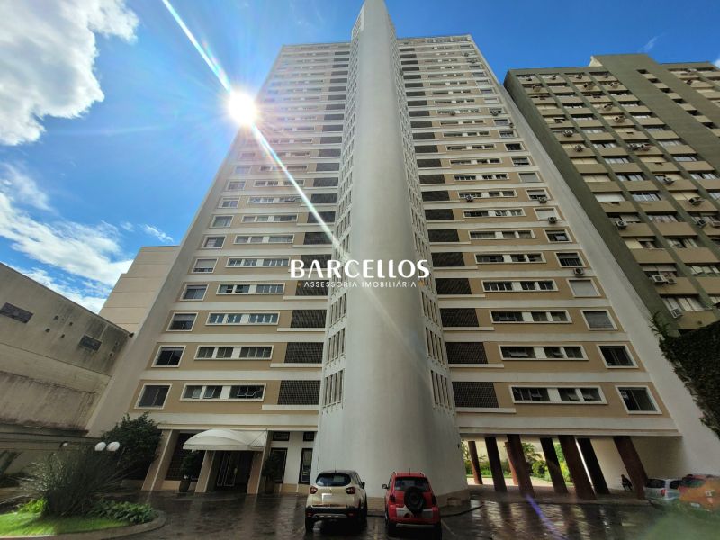 Apto com 4 quartos, 3 banheiros e 207m² à venda no bairro Centro, Porto Alegre