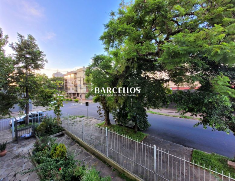 Apto com 3 quartos, 2 banheiros e 80m² à venda no bairro Sao Geraldo, Porto Alegre