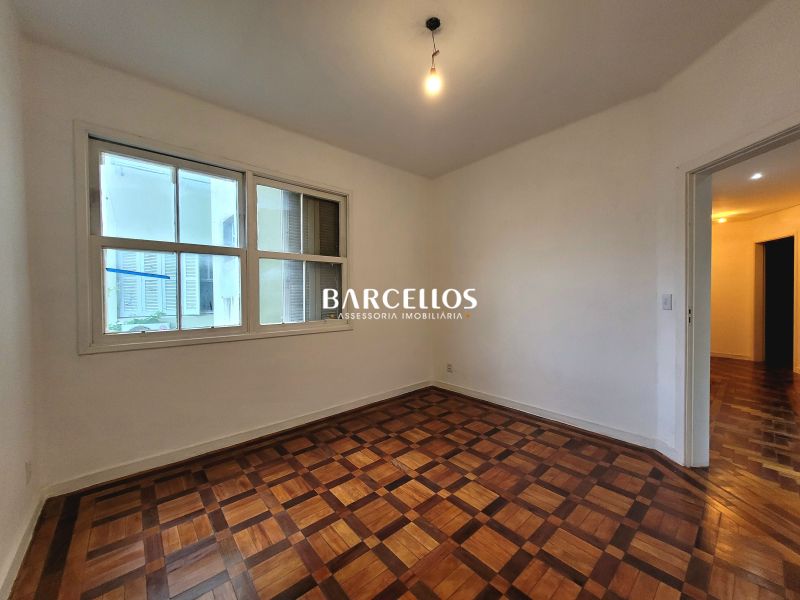 Apto com 3 quartos, 2 banheiros e 80m² à venda no bairro Sao Geraldo, Porto Alegre