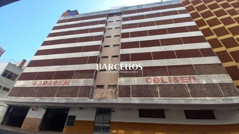 Box com 2 banheiros e 13m² à venda no bairro Centro, Porto Alegre