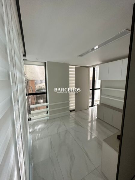 Sala com 1 quarto, 1 banheiro e 56m² à venda no bairro Floresta, Porto Alegre