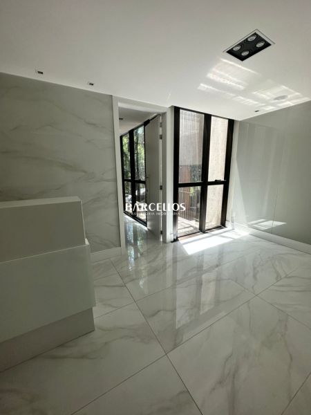 Sala com 1 quarto, 1 banheiro e 56m² à venda no bairro Floresta, Porto Alegre