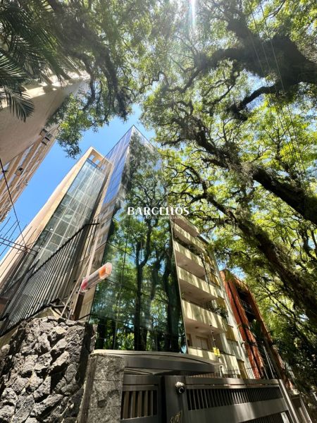 Sala com 1 quarto, 1 banheiro e 56m² à venda no bairro Floresta, Porto Alegre