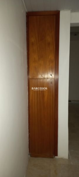 Sala com 1 quarto, 1 banheiro e 35m² à venda no bairro Centro, Porto Alegre