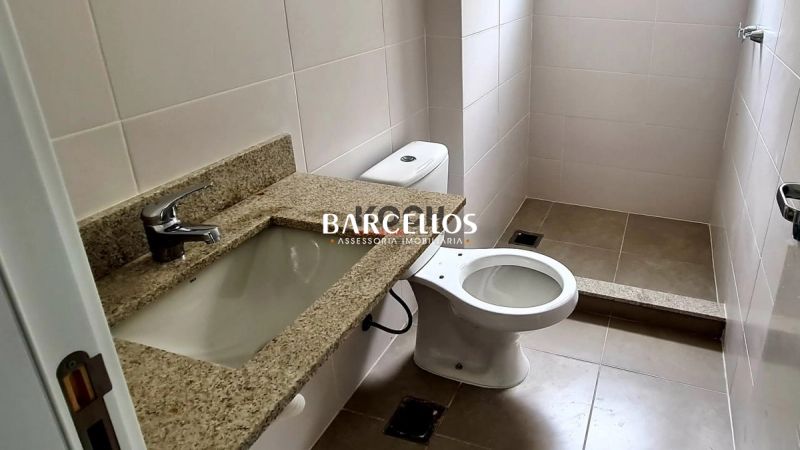 Apto com 2 quartos, 2 banheiros e 66m² à venda no bairro Menino Deus, Porto Alegre