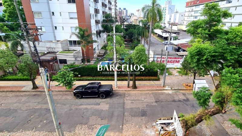 Apto com 2 quartos, 2 banheiros e 66m² à venda no bairro Menino Deus, Porto Alegre