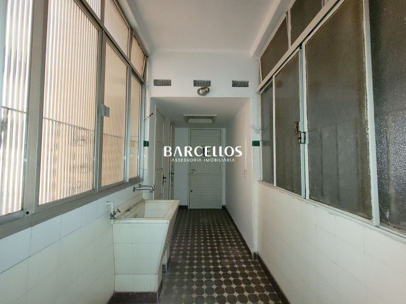 Apto com 3 quartos, 4 banheiros e 163m² à venda no bairro Centro, Porto Alegre