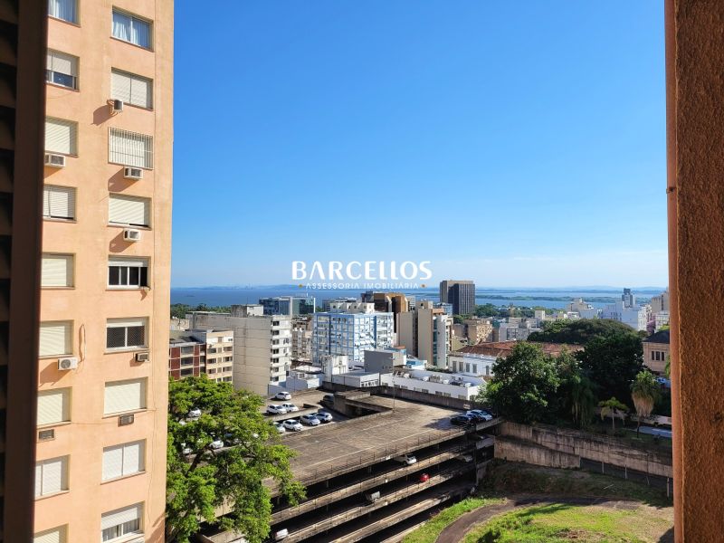 Apto com 3 quartos, 4 banheiros e 163m² à venda no bairro Centro, Porto Alegre