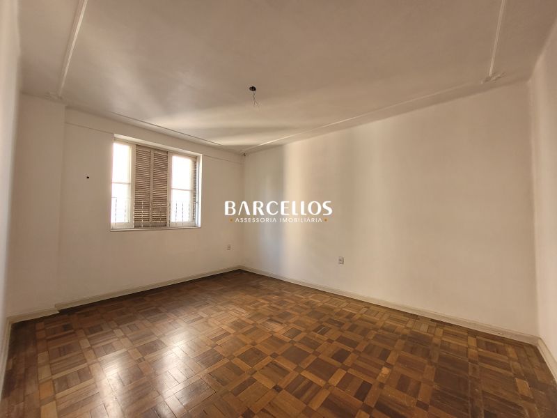 Apto com 3 quartos, 4 banheiros e 163m² à venda no bairro Centro, Porto Alegre