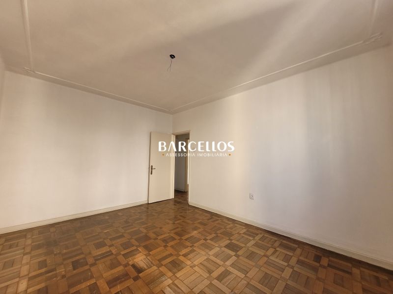 Apto com 3 quartos, 4 banheiros e 163m² à venda no bairro Centro, Porto Alegre