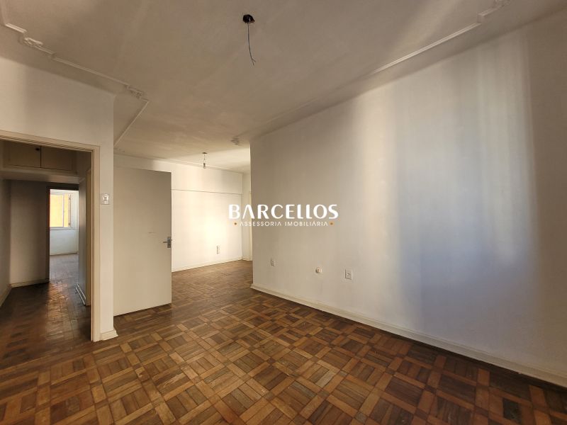 Apto com 3 quartos, 4 banheiros e 163m² à venda no bairro Centro, Porto Alegre