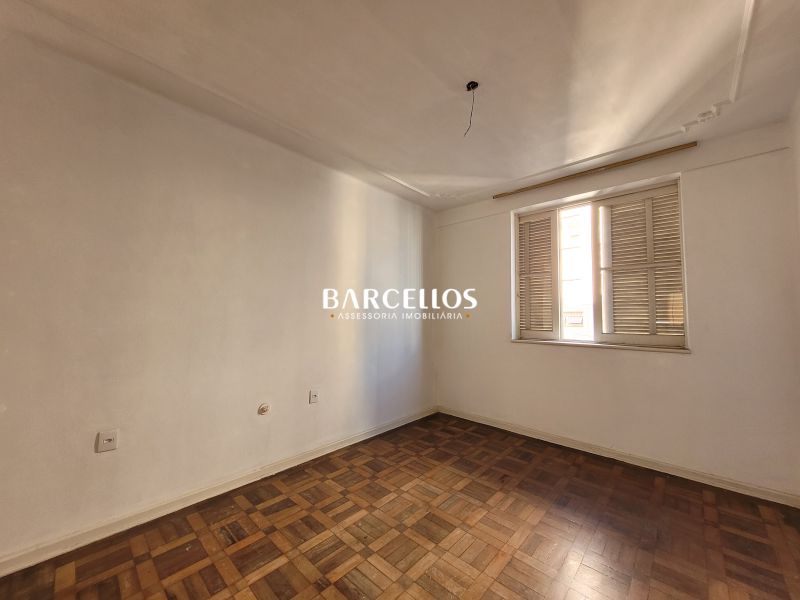 Apto com 3 quartos, 4 banheiros e 163m² à venda no bairro Centro, Porto Alegre