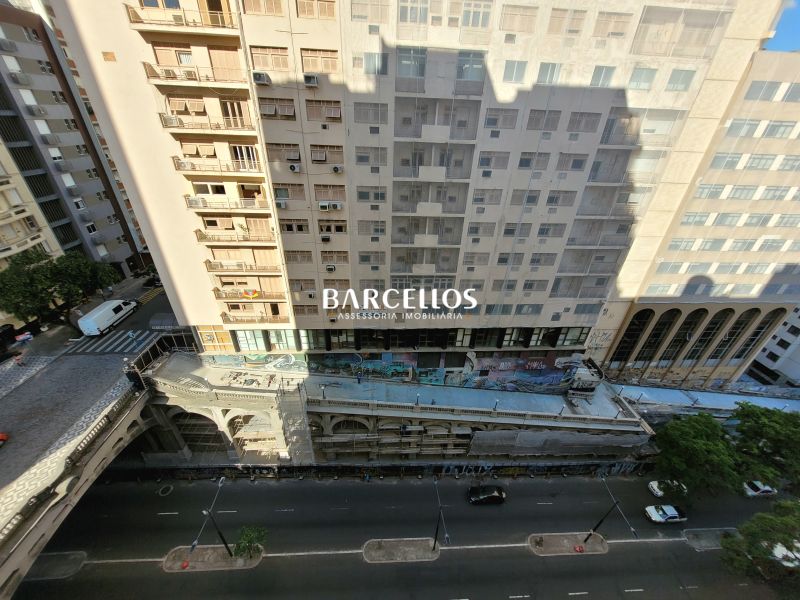 Apto com 3 quartos, 4 banheiros e 163m² à venda no bairro Centro, Porto Alegre