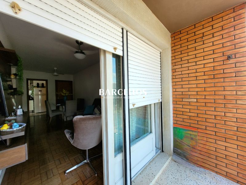 Apto com 3 quartos, 2 banheiros e 88m² à venda no bairro Azenha, Porto Alegre