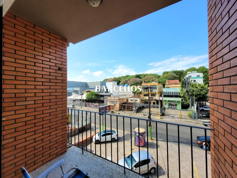 Apto com 3 quartos, 2 banheiros e 88m² à venda no bairro Azenha, Porto Alegre