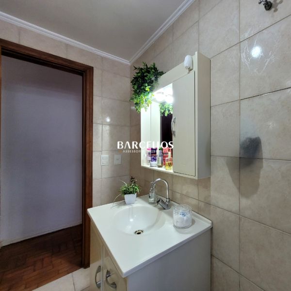 Apto com 3 quartos, 2 banheiros e 88m² à venda no bairro Azenha, Porto Alegre