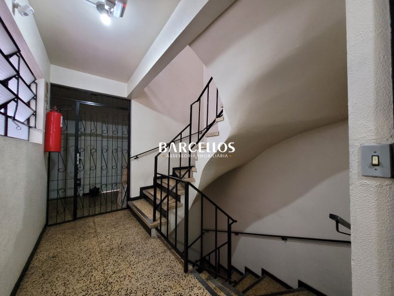 Apto com 3 quartos, 2 banheiros e 88m² à venda no bairro Azenha, Porto Alegre