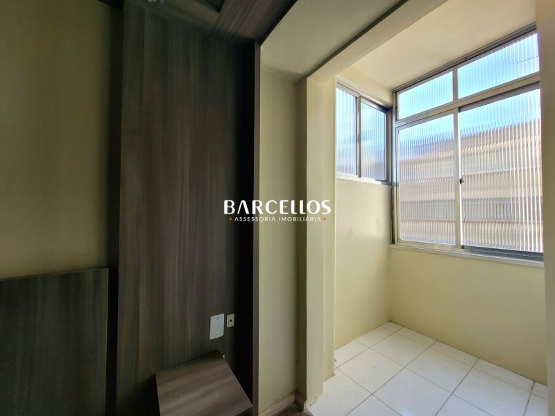 Apto com 3 quartos, 2 banheiros e 89m² à venda no bairro Centro, Porto Alegre