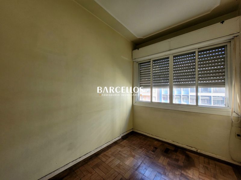 Apto com 3 quartos, 2 banheiros e 89m² à venda no bairro Centro, Porto Alegre