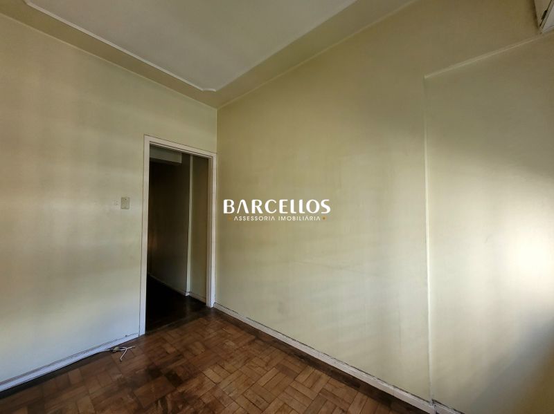 Apto com 3 quartos, 2 banheiros e 89m² à venda no bairro Centro, Porto Alegre