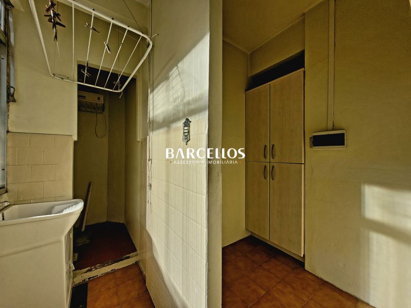 Apto com 3 quartos, 2 banheiros e 89m² à venda no bairro Centro, Porto Alegre