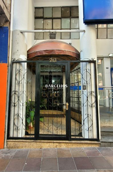 Apto com 3 quartos, 2 banheiros e 89m² à venda no bairro Centro, Porto Alegre