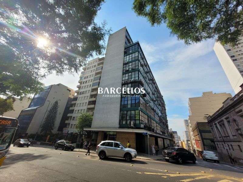 Sala com 1 quarto, 10 banheiros e 443m² à venda no bairro Centro, Porto Alegre