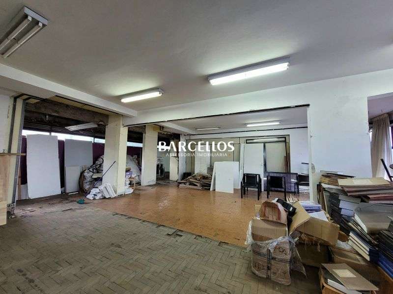 Sala com 1 quarto, 10 banheiros e 443m² à venda no bairro Centro, Porto Alegre