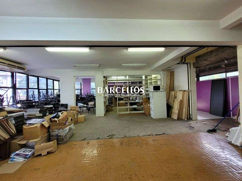 Sala com 1 quarto, 10 banheiros e 443m² à venda no bairro Centro, Porto Alegre