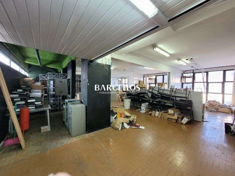 Sala com 1 quarto, 10 banheiros e 443m² à venda no bairro Centro, Porto Alegre